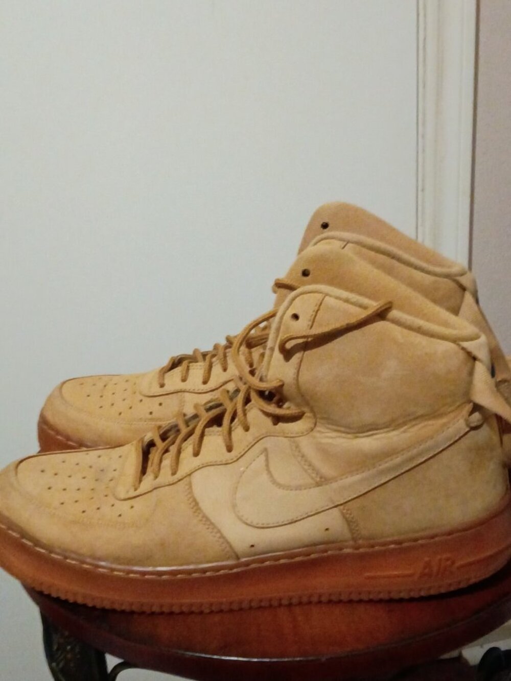 Nike Air Force 1 High ’07 Flax Wheat Men’s Size 12 Suede Sneakers Tan Gum Sole - Picture 9 of 13